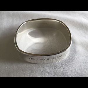Tiffany and Co retired bracelet